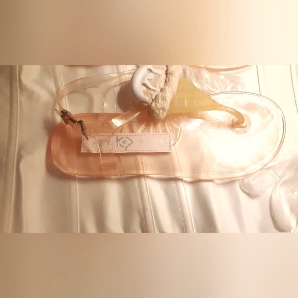 Ice Cream Cone Sundae Katy Perry Jelly Sandals Size 5 - Picture 6 of 9